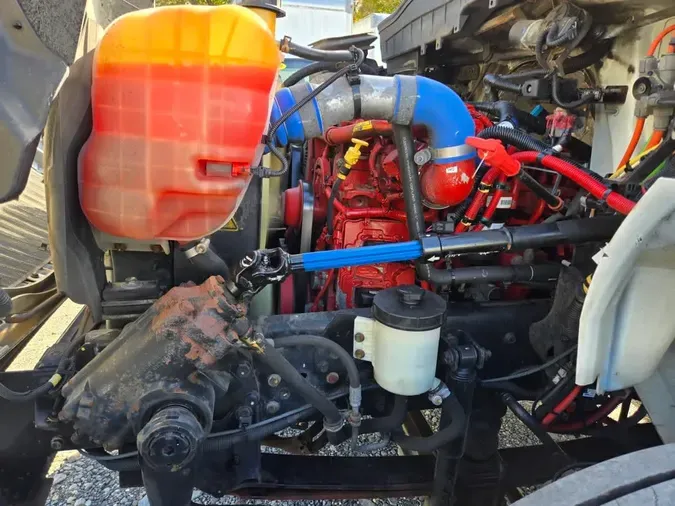 2020 NAVISTAR INTERNATIONAL MV607 (4X2)