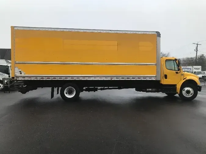 2018 Freightliner M2