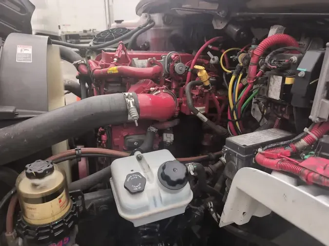 2020 FREIGHTLINER/MERCEDES M2 106