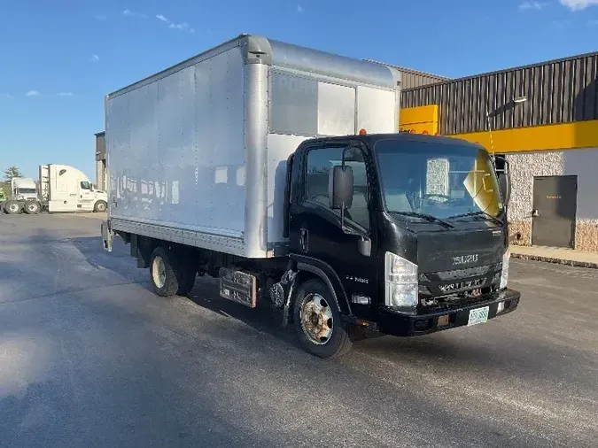 2018 Isuzu Truck NQRe35229339087aa92b404874d4b681fba