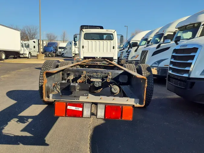 2020 FREIGHTLINER/MERCEDES M2 106