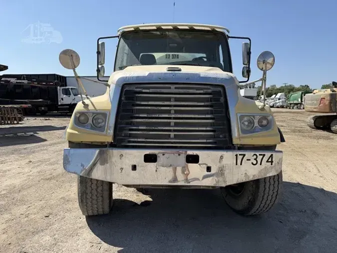 2017 FREIGHTLINER 114SD