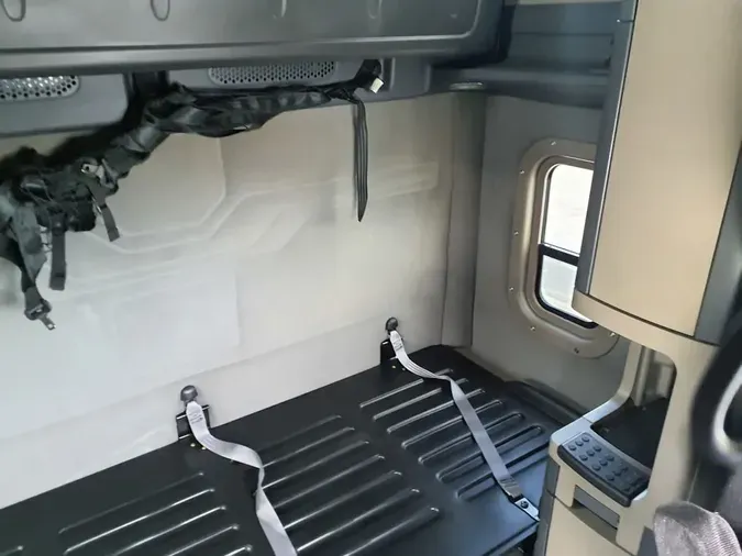 2020 FREIGHTLINER/MERCEDES CASCADIA 125