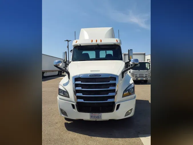 2019 FREIGHTLINER/MERCEDES NEW CASCADIA PX12664