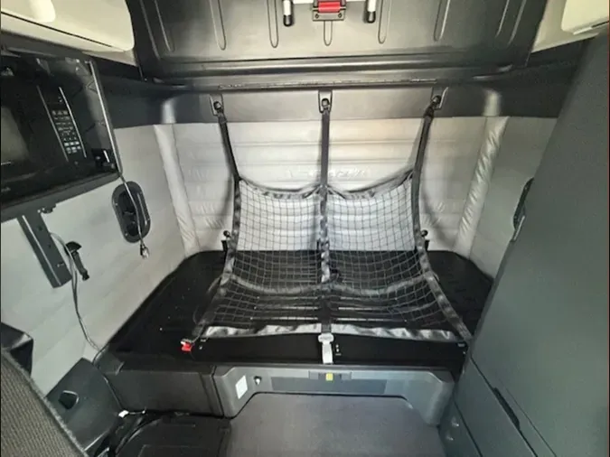2023 Freightliner PT126SLP