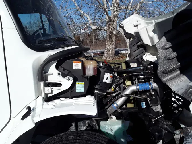 2019 FREIGHTLINER/MERCEDES M2 106