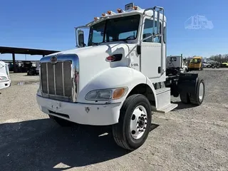 2011 PETERBILT 337