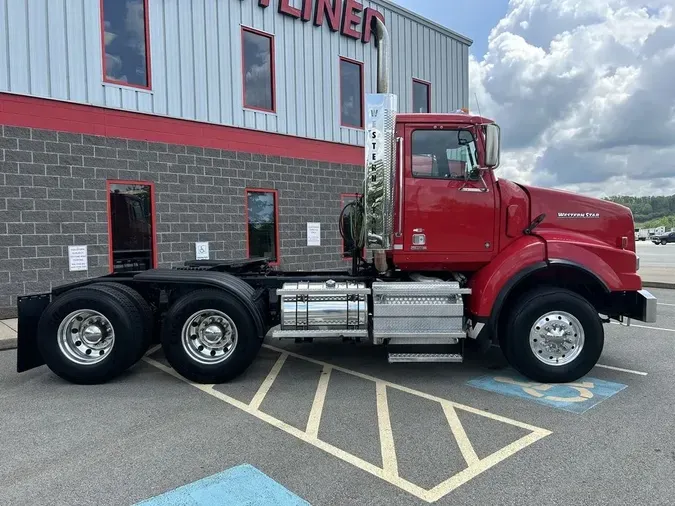 2019 Western Star 4900 SB