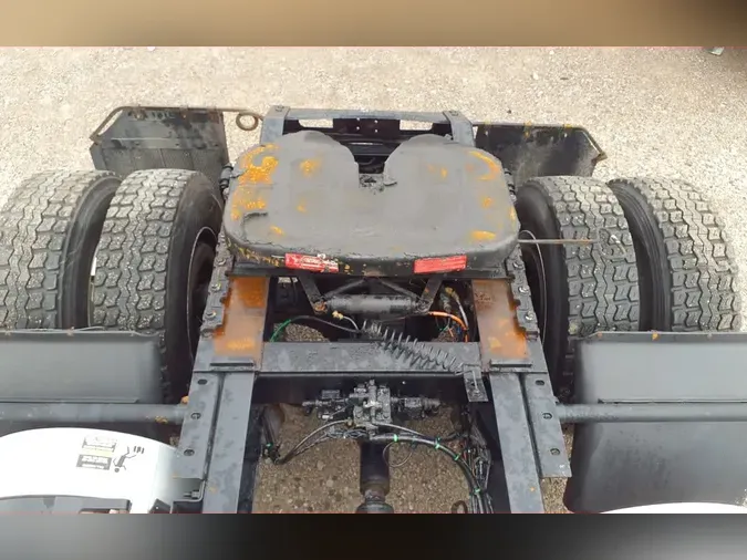 2016 VOLVO VNL42TRACTOR