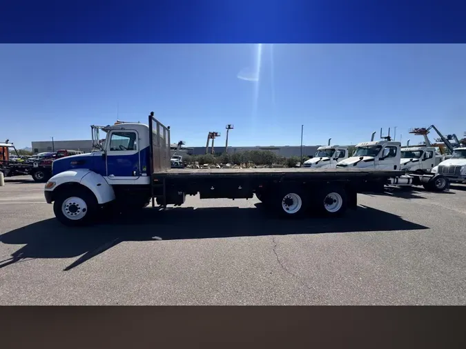2015 Peterbilt 348e3624febc97463cc72f0092c8801df33