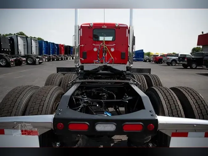 2026 PETERBILT 589