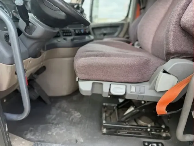 2020 FREIGHTLINER/MERCEDES CASCADIA 125