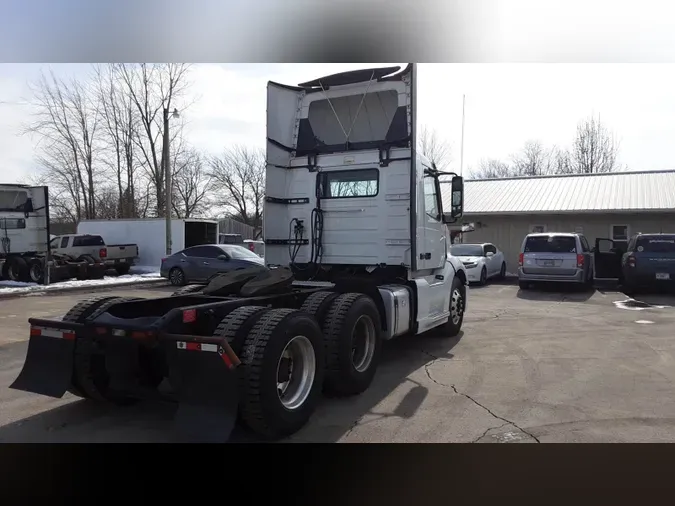 2019 Volvo VNL300e3671a3f2b64e4bff166cb12d6b51a17