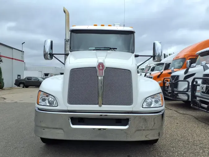 2020 KENWORTH TRUCKS T-370