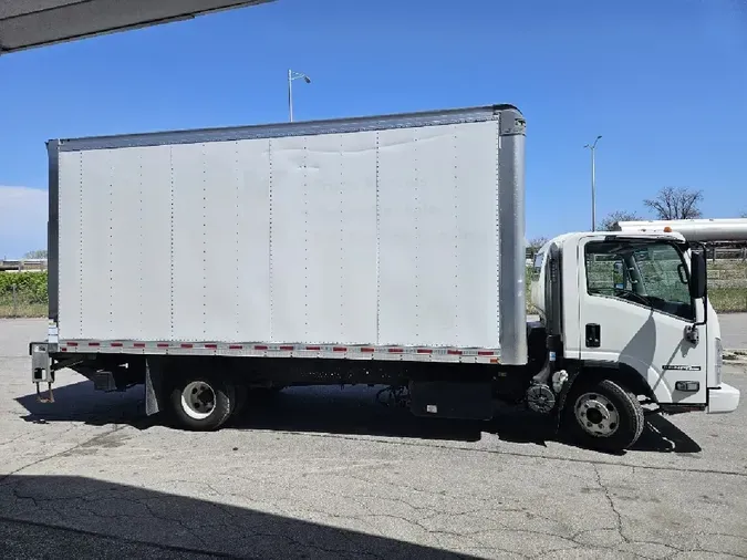 2022 ISUZU NPR