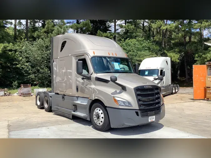 2023 Freightliner Cascadiae37777ed194394596c111e4337c216ef