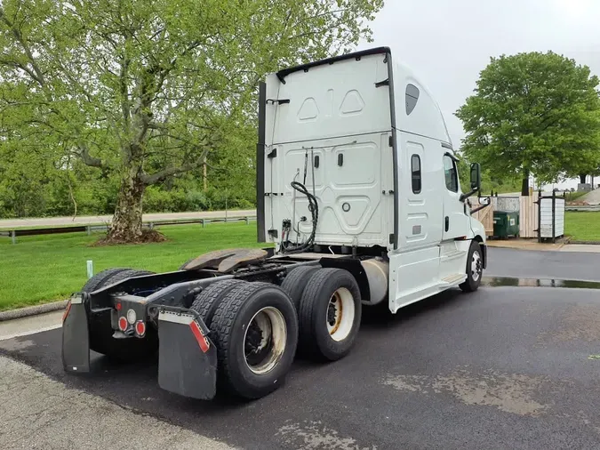 2019 FREIGHTLINER NEW CASCADIA PX12664