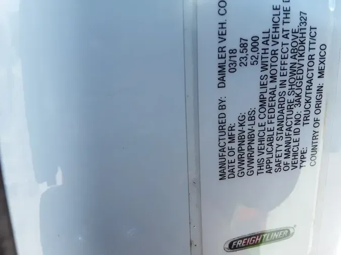 2019 FREIGHTLINER CASCADIA 125