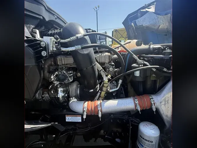 2022 FREIGHTLINER CA126e37e4384772e4dbbbc42cda5e5e2bbe0