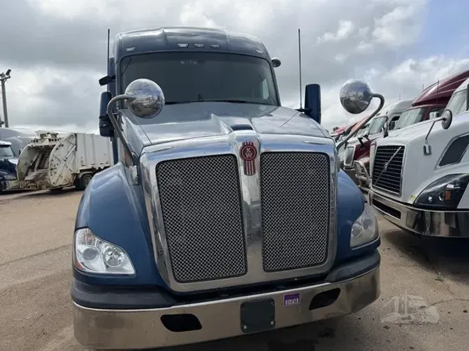 2019 KENWORTH T680