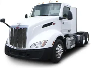 2023 Peterbilt 579
