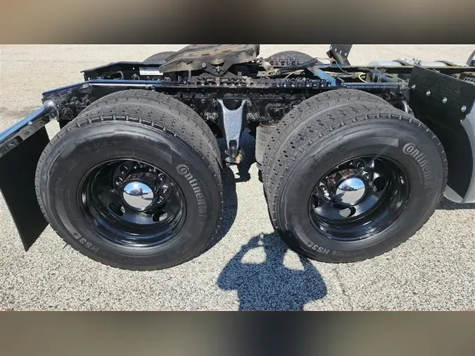 2020 INTERNATIONAL RH613