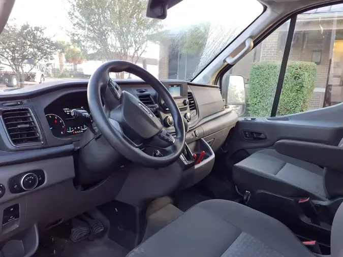 2021 FORD MOTOR COMPANY TRANSIT 250 HI ROOF