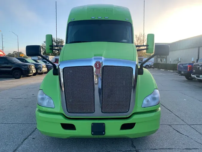 2020 Kenworth T680