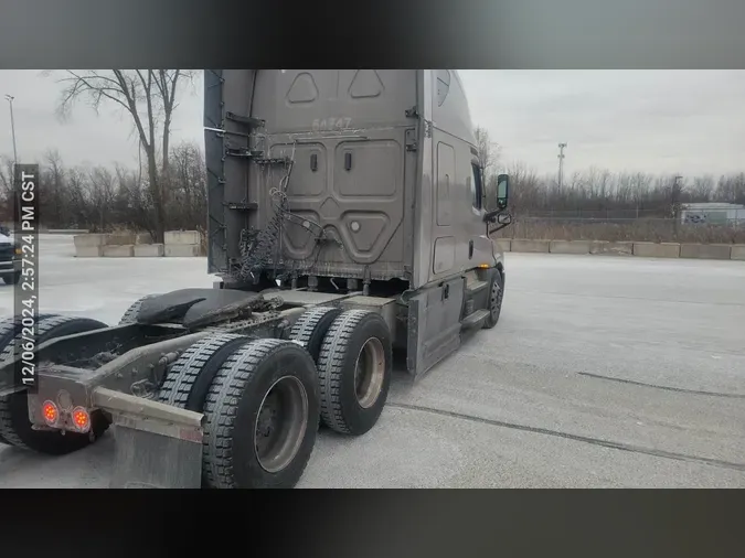 2023 Freightliner Cascadia