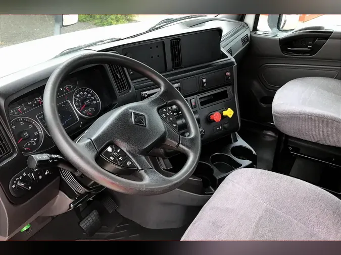 2020 INT LT625 6x4