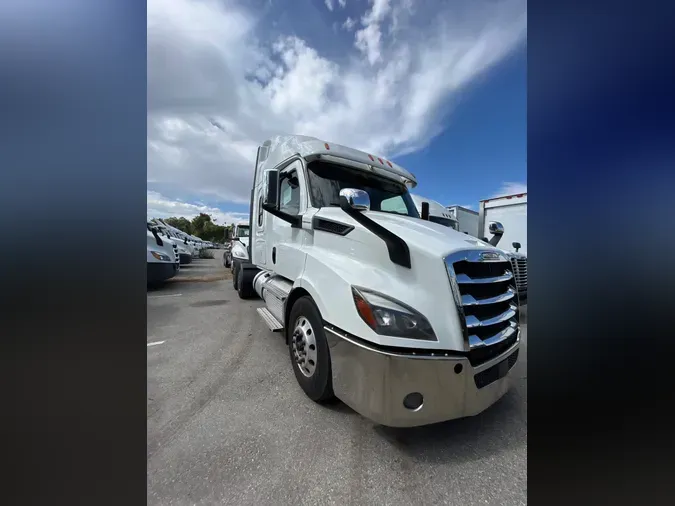 2020 FREIGHTLINER/MERCEDES NEW CASCADIA 116e392c1d89cb5f623b2fc1f9e06edc5ec