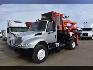 2016 INTERNATIONAL DURASTAR 4400