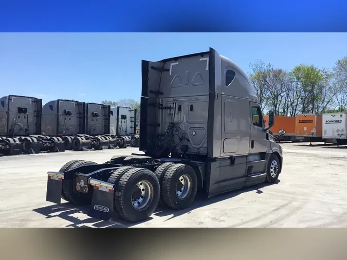 2021 Freightliner Cascadia