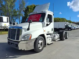 2019 FREIGHTLINER/MERCEDES CASCADIA 125