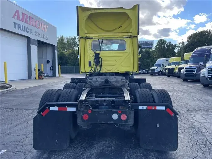 2018 INTERNATIONAL RH613