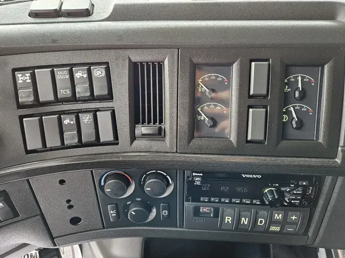 2021 VOLVO VNL64T740e3a058b87e7f67a5f7b6def2cfda0700