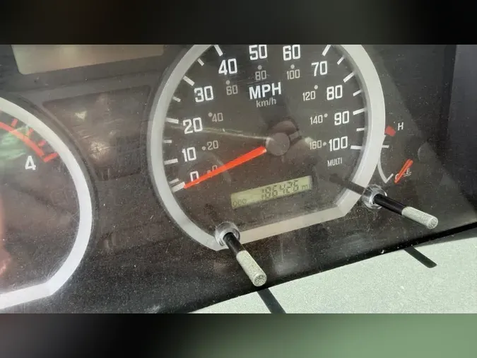 2019 ISUZU NPR HD