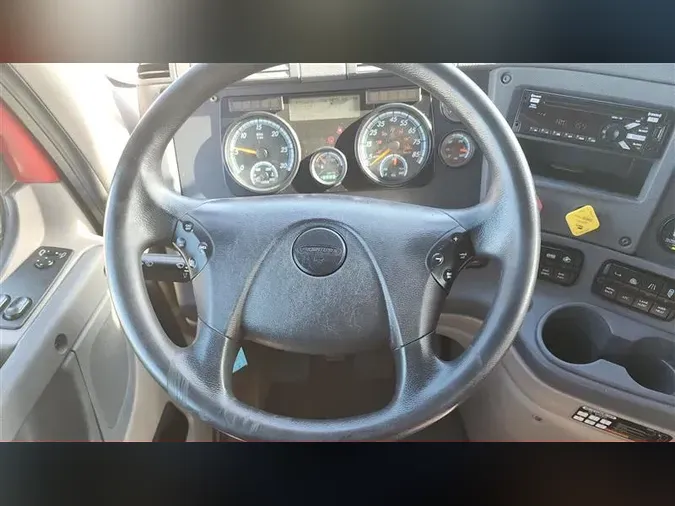 2019 FREIGHTLINER CASCADIA