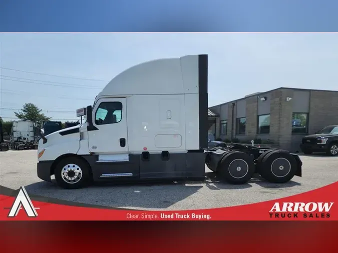 2020 FREIGHTLINER CA126