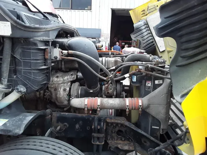 2018 FREIGHTLINER CASCADIA 125