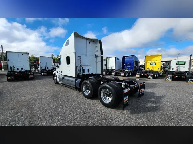 2021 Peterbilt 579