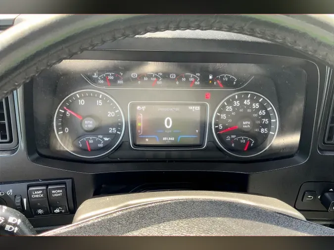 2020 INT LT625 6x4