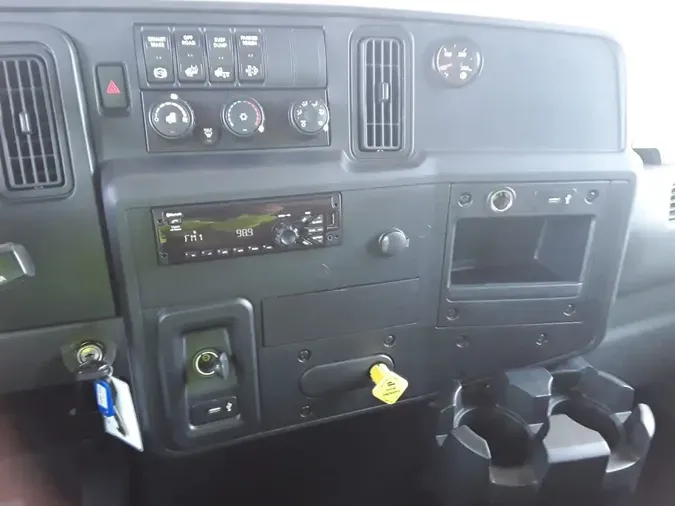 2020 NAVISTAR INTERNATIONAL MV607 (4X2)