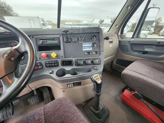 2017 FREIGHTLINER/MERCEDES CASCADIA 125