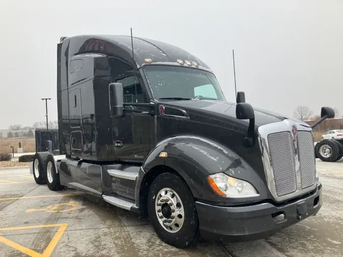 2020 Kenworth T680