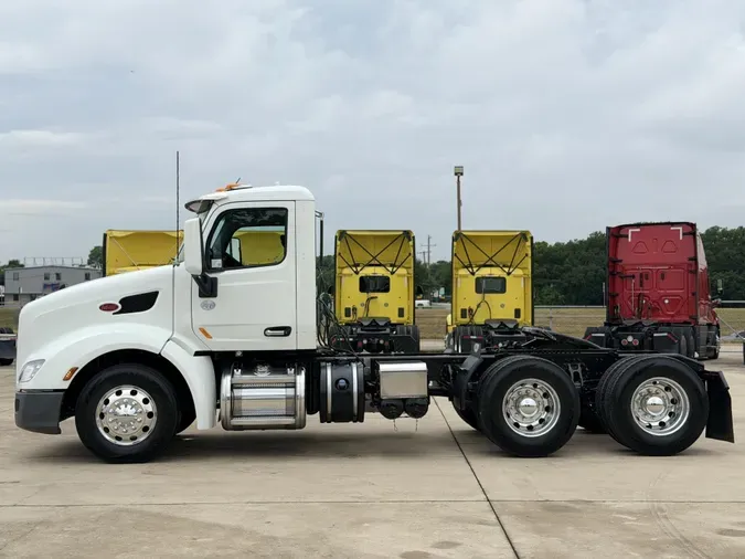 2021 Peterbilt 579e3b53790b7755296259f7164d4d4767e