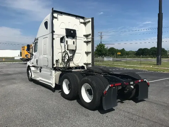 2019 Freightliner T12664ST