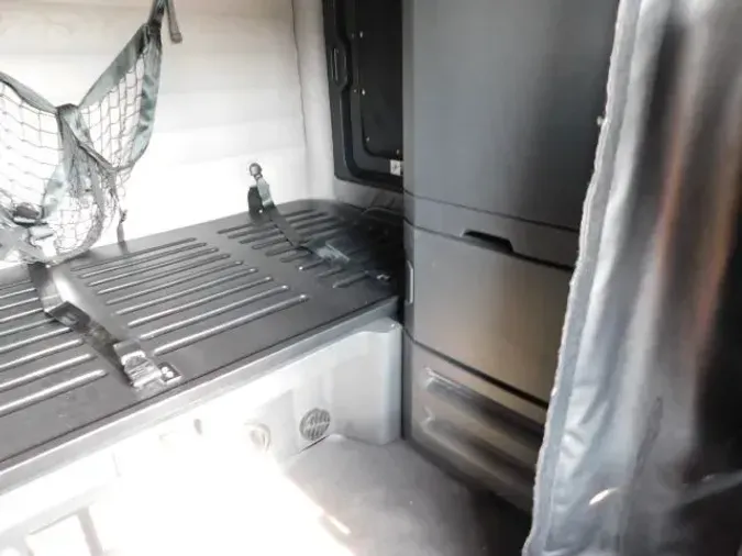 2020 Freightliner New Cascadia 126