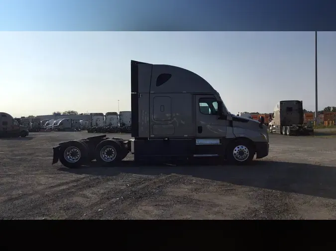 2025 Freightliner Cascadia 126e3c202a111e2c3642cd9cef87dd24556