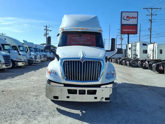 2020 NAVISTAR INTERNATIONAL LT625 SLPR CAB